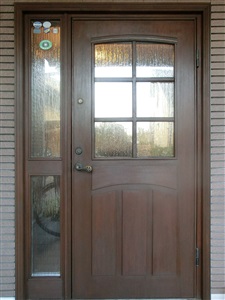 木製玄関ドア　スウェーデンドア（スウェドア）　塗装後