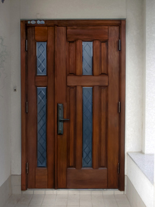 再塗装後　YAMAHA（ヤマハ）木製玄関ドア