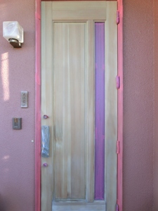 剥離・研磨後　YAMAHA（ヤマハ）木製玄関ドア）