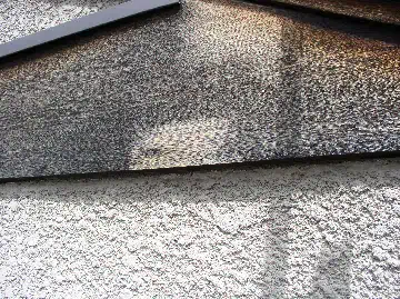 劣化した木部の拡大画像